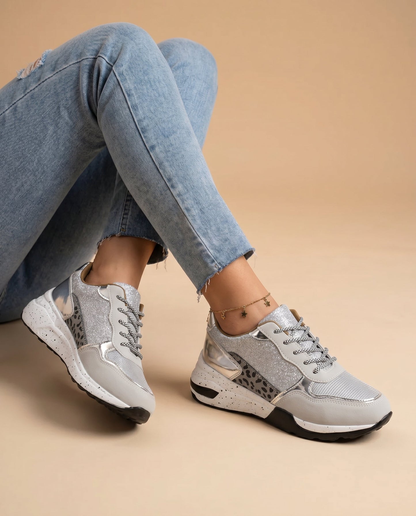 Modische Damen Sneaker mit Glitzer-Detail – Bequeme Freizeit Schuhe mit Dämpfung & Trenddesign