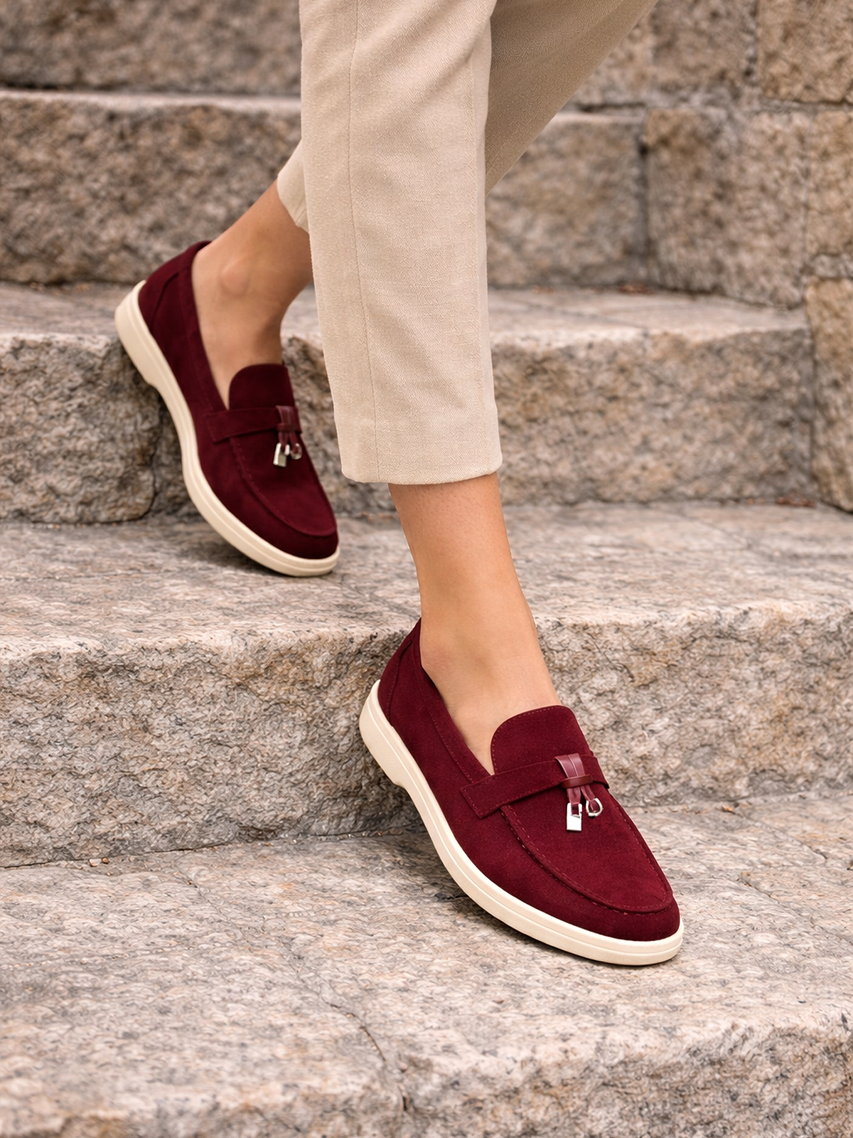 Elegante Slip-On Loafer für Damen aus Wildleder – Bequem, Leicht & Stilvoll