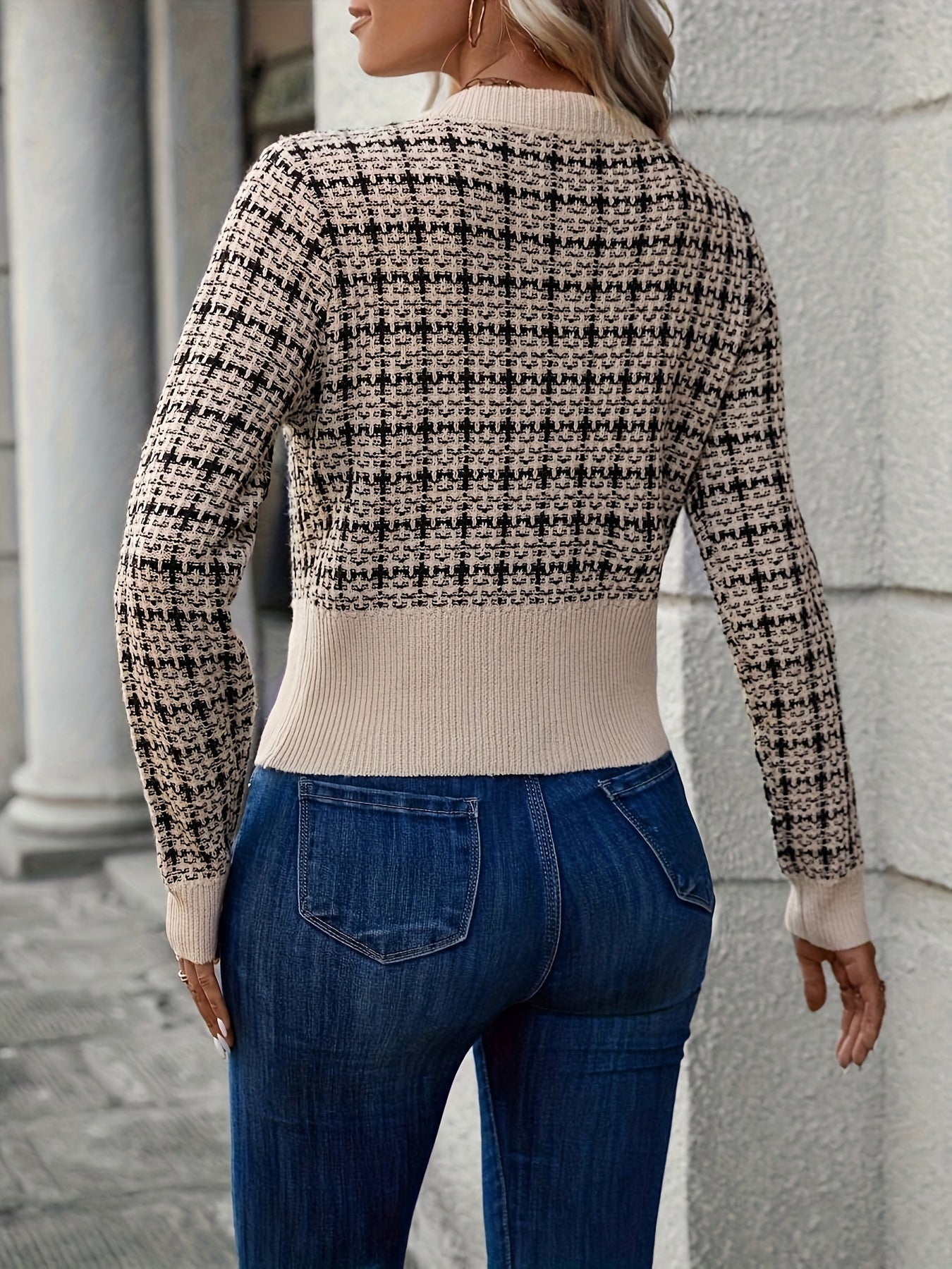 Elegante Strickjacke mit Tweed-Muster & Goldknöpfen für Damen – Klassischer Chic Cardigan