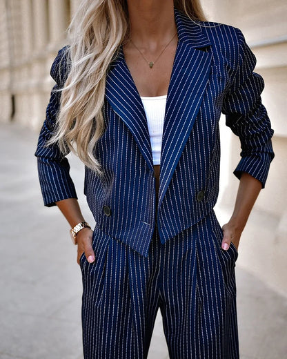 Énaly - Zweiteiliges Business Casual Ensemble Elegant mit Streifen, bestehend aus einem Blazer und einer Hochtaillierten Hose