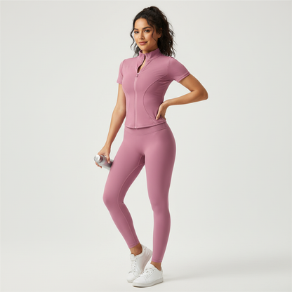 Figurformendes Sportshirt mit Reißverschluss für Damen – Kurzarm Fitness Top für Yoga, Training & Freizeit