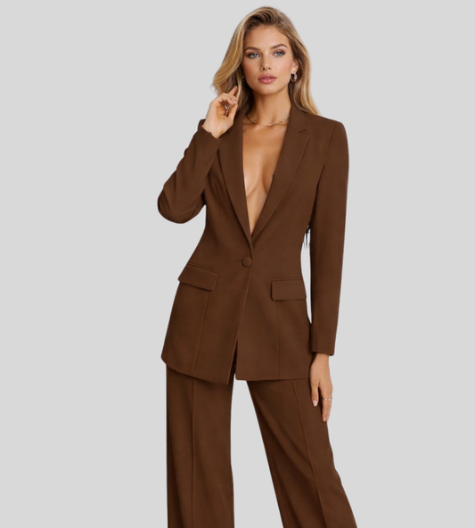 Eleganter Damen Hosenanzug mit Blazer – Tief ausgeschnitten & Weit geschnittene Hose