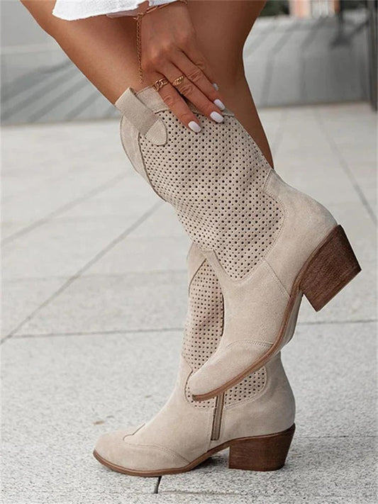 Théa - Western-Stiefeletten mit Perforation | Wildleder | Blockabsatz | Chic Lässig