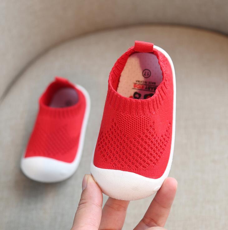 Émile - Atmungsaktive und Rutschfeste Babyschuhe