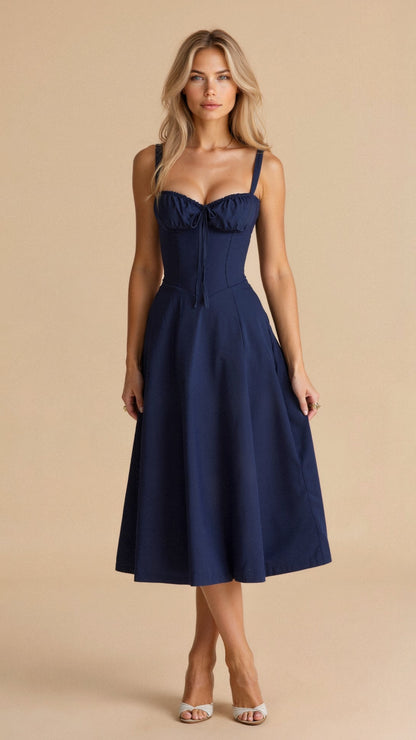 Sommerliches Midi Kleid für Damen mit Blumenprint – Figurbetontes Trägerkleid mit Schlitz & fließendem Rock