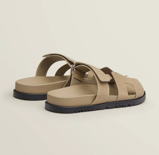 Elegante Damen Leder Pantoletten mit Klettverschluss – Bequem & Minimalistisch