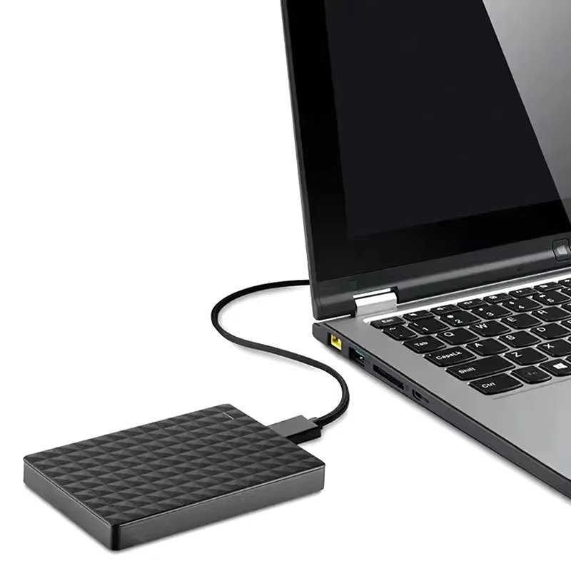 DataVault - Externe Festplatte 8 TB – Ultra-Schnell, Langlebig und Tragbar