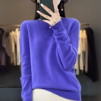 Regina - Bequemer Pullover aus blauer Kaschmirwolle mit Rundhalsausschnitt