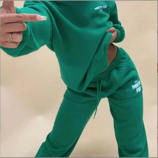 Félicie - Lässiges Sportanzug-Set für Frauen | Kapuzenpullover & Jogginghose | Weiches Fleece-Innenfutter