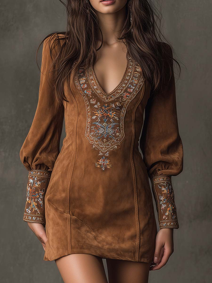 Elegantes Mini Kleid mit Stickerei – Figurbetontes V-Ausschnitt Boho Kleid für Damen