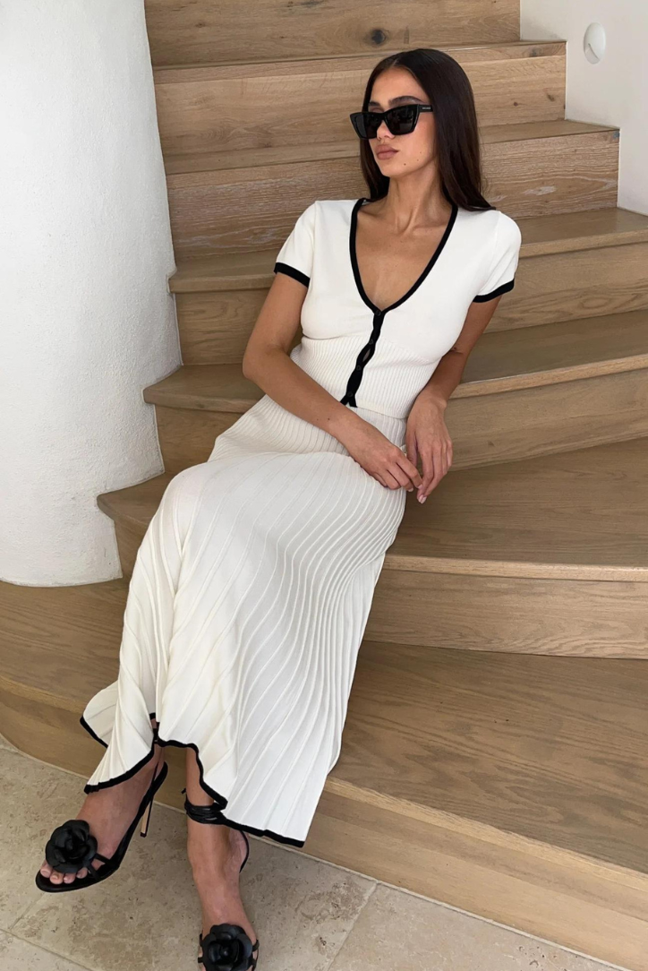 Elegantes Strick-Zweiteiler Set für Damen – Geripptes Midi Rock Set mit Kontrastdetails