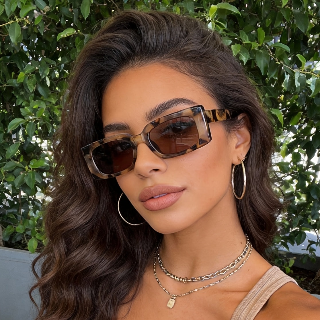 Rechteckige Retro Sonnenbrille für Damen – UV400 Schutz & Trendiger Y2K Style