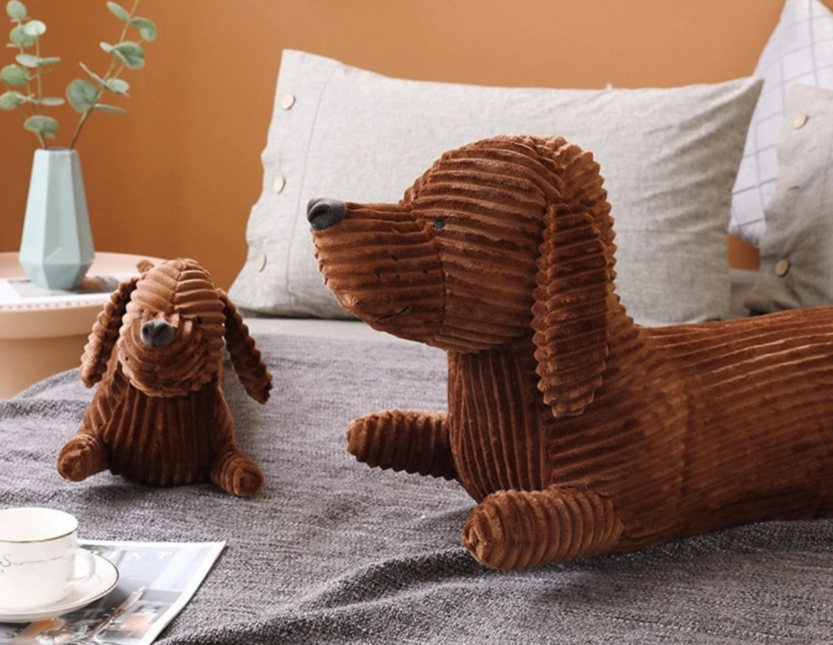 Aurateck - Türstopper und Kuschelkissen 2-in-1 Dackel