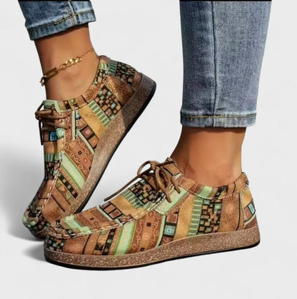 Bequeme Freizeit Schuhe mit Boho Print für Damen – Leichte Schnürschuhe für Alltag & Reisen