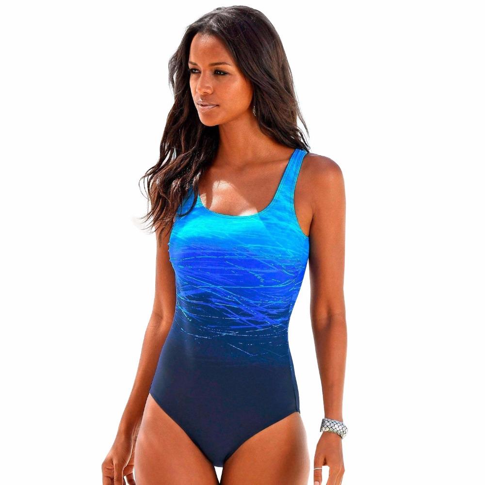 Figurformender Badeanzug für Damen mit Farbverlauf – Elegante Swimwear mit Rückendetail