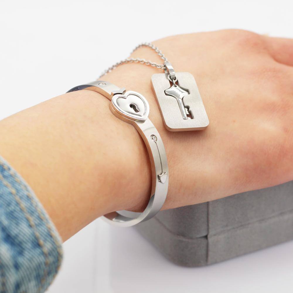 Amoréa - DU BIST DER SCHLÜSSEL MEINES HERZES – Armband + Halskette Set