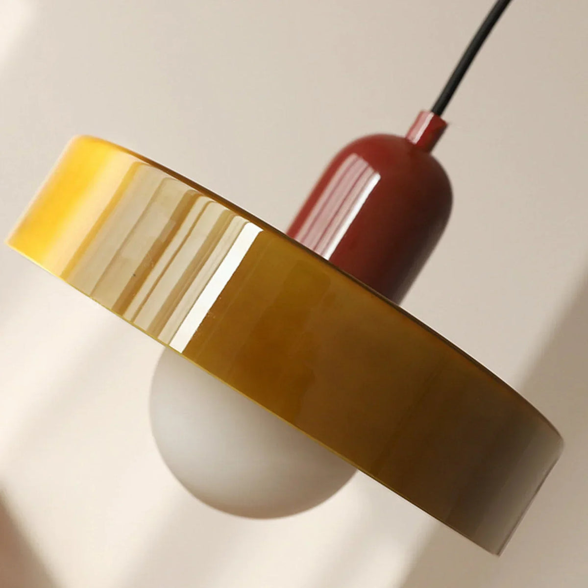 AtmosColor - Pendelleuchte aus farbigem Glas
