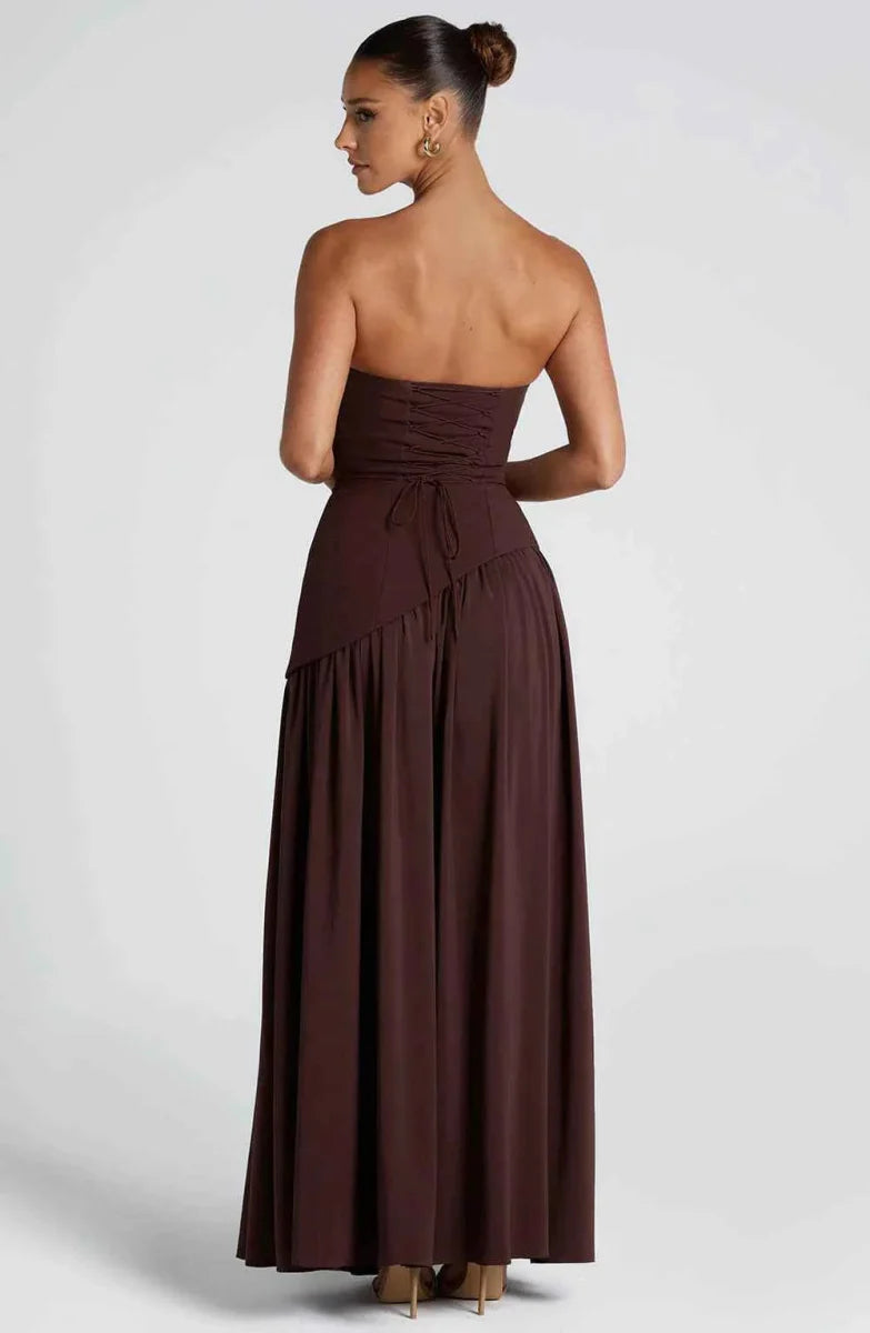 Elegantes Maxikleid für Damen – Schulterfreies Abendkleid mit Schlitz & Choker-Detail