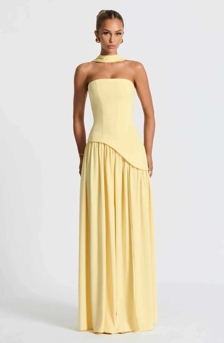 Elegantes Maxikleid für Damen – Schulterfreies Abendkleid mit Schlitz & Choker-Detail