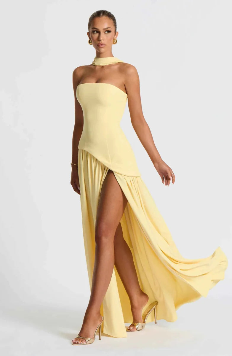 Elegantes Maxikleid für Damen – Schulterfreies Abendkleid mit Schlitz & Choker-Detail