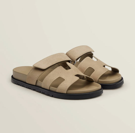 Komfortable Pantoletten mit verstellbarem Riemen für Herren – Elegante Freizeit Sandalen für Sommer & Urlaub