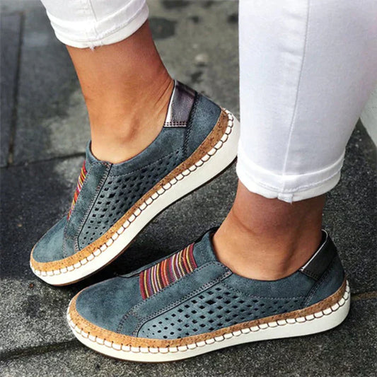 Bequeme Slip-On Sneaker für Damen – Atmungsaktive Freizeitschuhe mit Keilsohle